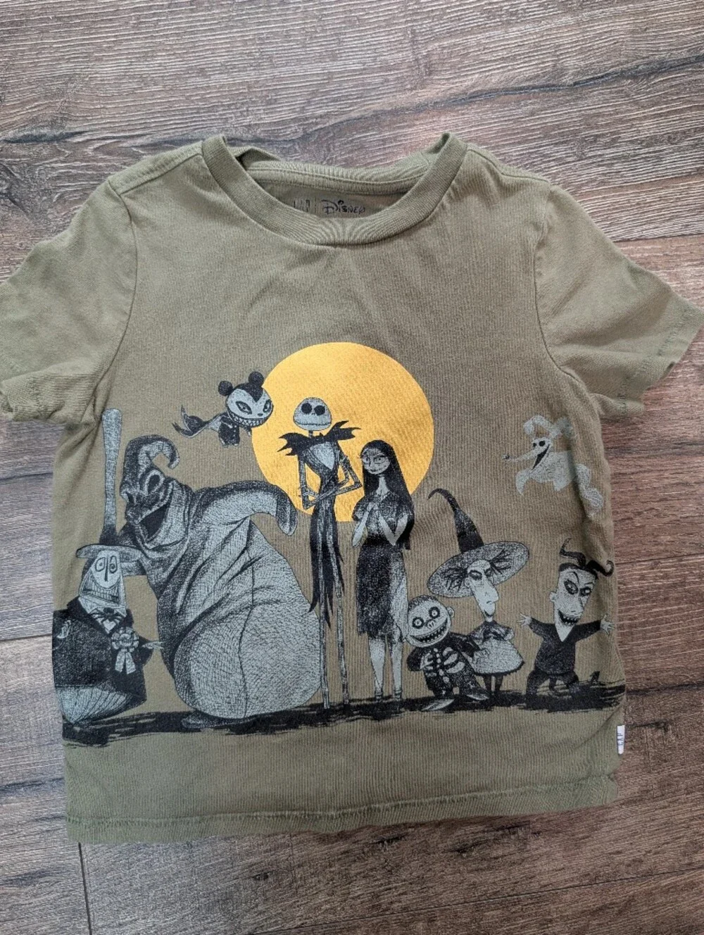 Gap Size XS 4/5 Nightmare Before Christmas Olive Green Halloween T-shirt Top